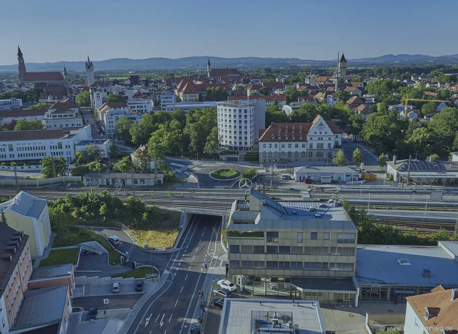 Lufaufnahme der Neugestaltung Bahnhof und Jahnplatz Straubing durch die KEB Bauplanungs GmbH